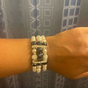 Faux Pearl w/Black Bracelet